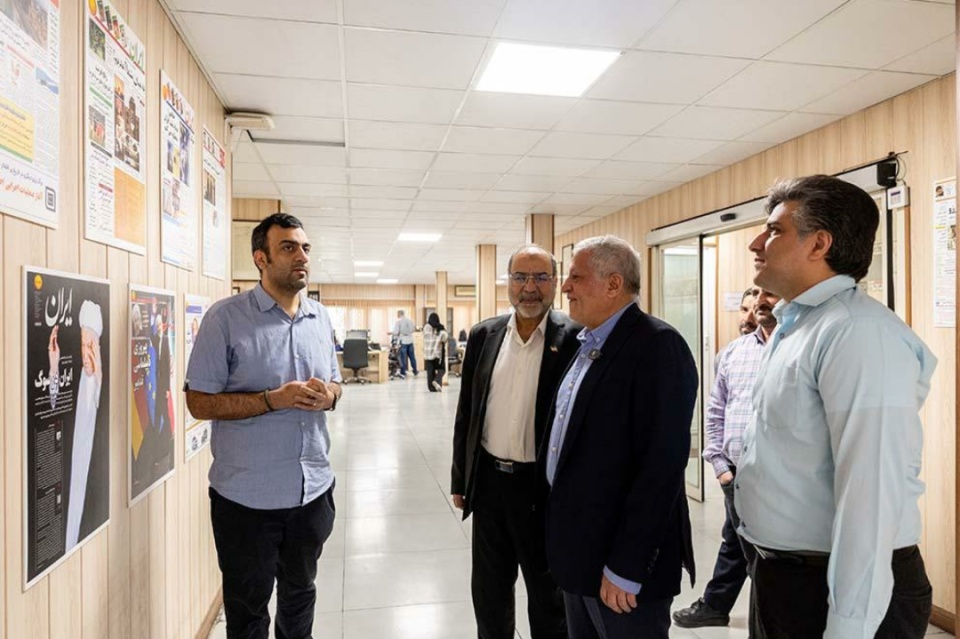 بازدید محسن هاشمی رفسنجانی از روزنامه ایران