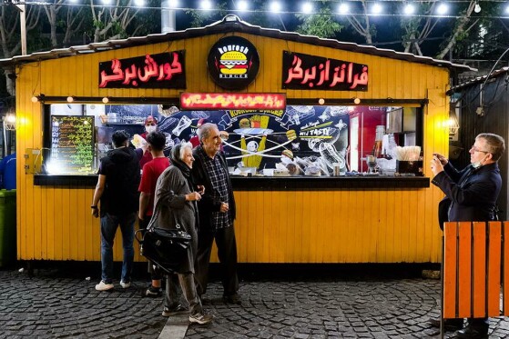 خیابان سی تیر درشب های ماه مبارک رمضان