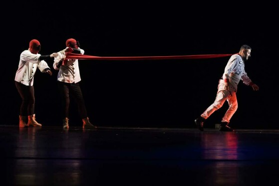 نمایش مکبث زار