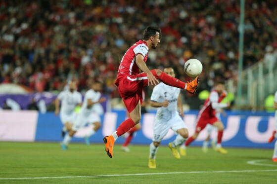 دیدار تیم های پرسپولیس و ملوان بندر انزلی