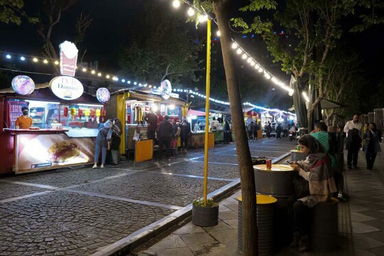 خیابان سی تیر درشب های ماه مبارک رمضان