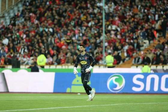 دیدار تیم های پرسپولیس و ملوان بندر انزلی