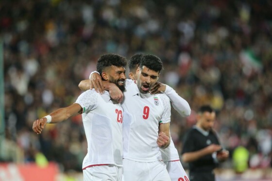 دیدار تیم های ملی فوتبال ایران و کنیا