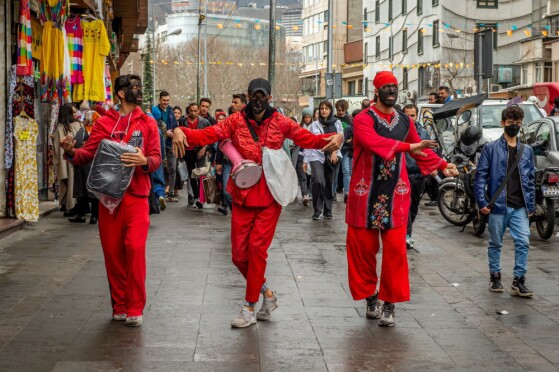 بازار تجریش در آستانه نوروز۱۰۴۲