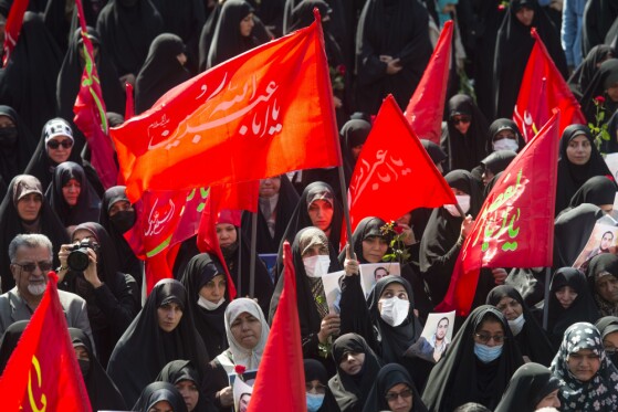 تشییع پیکر شهدای حرم