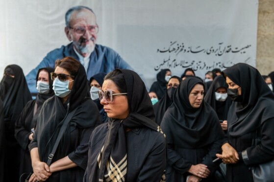 مراسم تشییع پیکر حجت‌الاسلام سید محمود دعایی