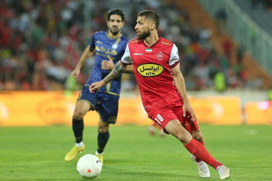 دیدار تیم های پرسپولیس تهران و گل گهر سیرجان