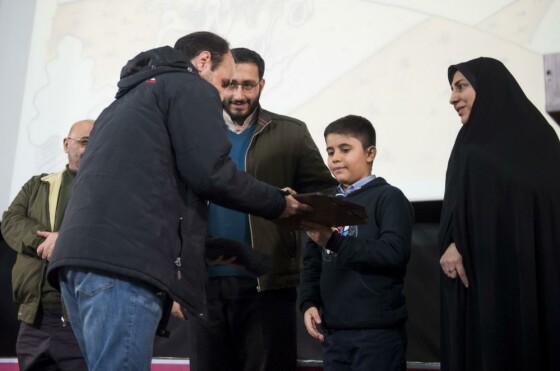 آیین تجلیل از هنرمندان تجسمی، موسیقی و شعر در جشنواره عمار