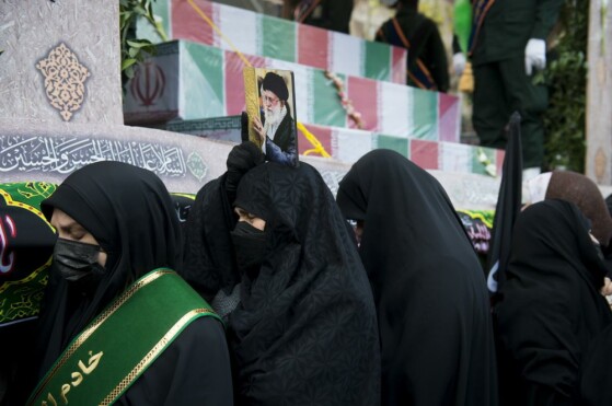 تشییع پیکر ۲۰۰ شهید گمنام دفاع مقدس در تهران