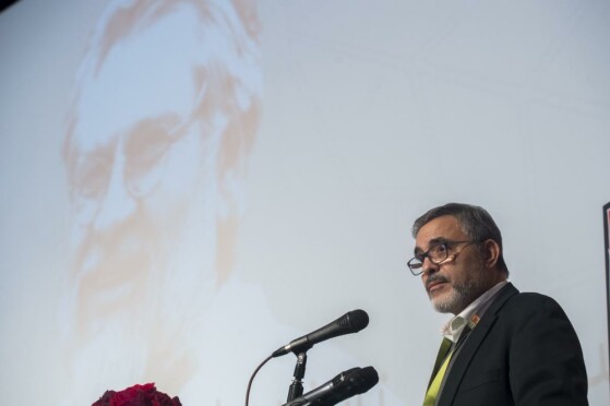 نکوداشت استاد نادر طالب زاده در جشنواره سینما حقیقت