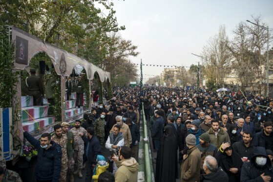 تشییع پیکر ۲۰۰ شهید گمنام دفاع مقدس در تهران