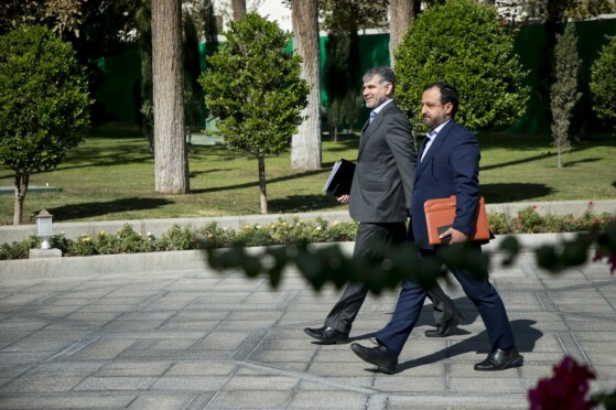 در حاشیه جلسه هیئت دولت