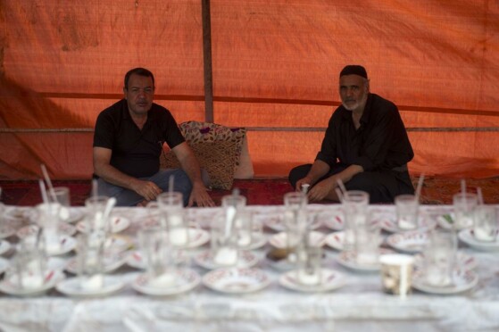 میزبانی از زائرین اربعین در مسیرهای منتهی به کربلا