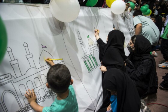 جشن پویش «عزیزم حسین» در ورزشگاه شیرودی