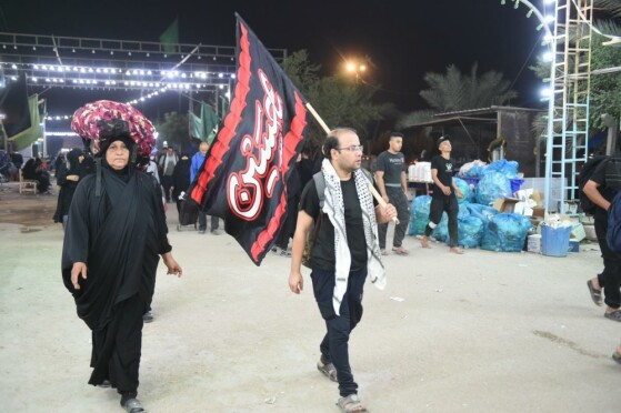 پیاده روی اربعین حسینی از نجف به سوی کربلا