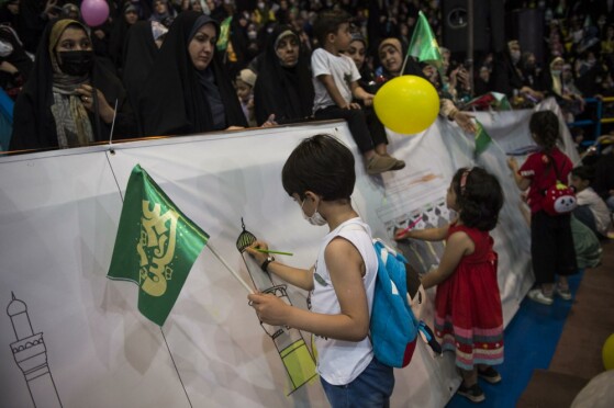 جشن پویش «عزیزم حسین» در ورزشگاه شیرودی