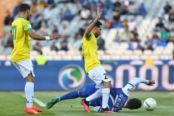 دیدار تیم های استقلال و صنعت نفت آبادان