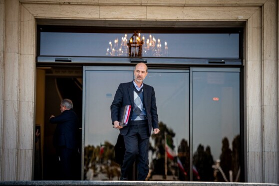 درحاشیه جلسه هیات دولت