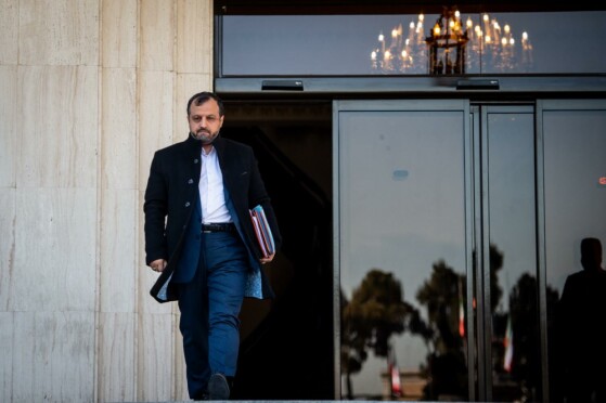 درحاشیه جلسه هیات دولت