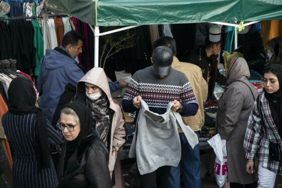 بازار دستفروشان در خیابان های تهران