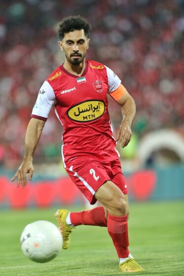 دیدار تیم های فوتبال پرسپولیس و گلگهر