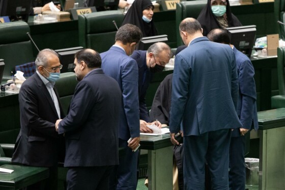 حضور امیر عبداللهیان در جلسه علنی مجلس شورای اسلامی