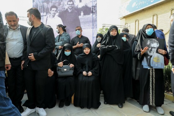 مراسم تشییع مرحوم نادر طالب زاده