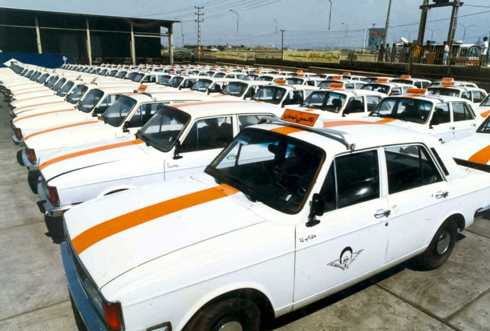 تاکسی های پیکان در دهه هفتاد