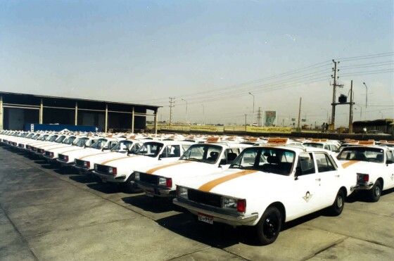 تاکسی های پیکان در دهه هفتاد