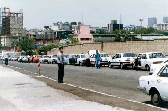 تاکسی های پیکان در دهه هفتاد