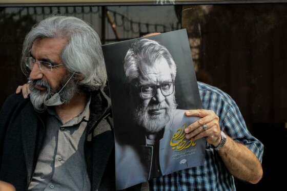 مراسم تشییع مرحوم نادر طالب زاده