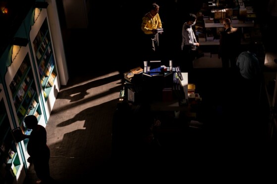 سی و سومین نمایشگاه بین المللی کتاب تهران