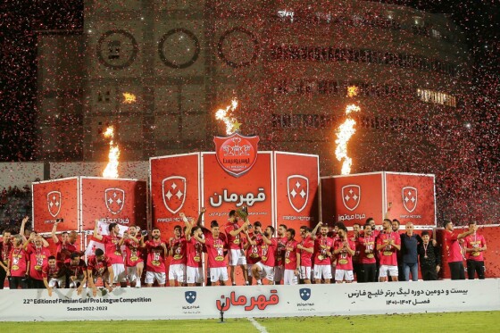 جشن قهرمانی پرسپولیس در ورزشگاه وطنی قائمشهر