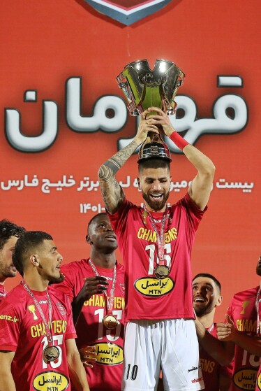 جشن قهرمانی پرسپولیس در ورزشگاه وطنی قائمشهر