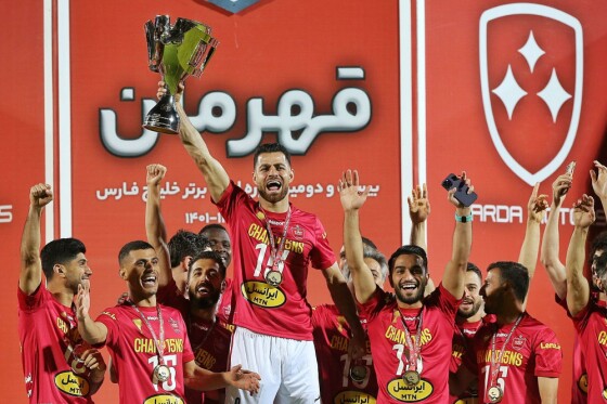 جشن قهرمانی پرسپولیس در ورزشگاه وطنی قائمشهر