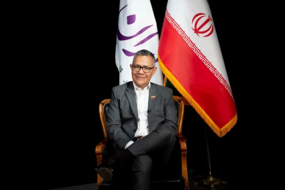 بازدید وزیر فرهنگ ونزوئلا از موسسه مطبوعاتی ایران