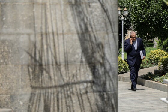 حاشیه جلسه هیات دولت