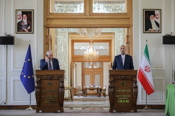 دیدار مسؤول سیاست خارجی اتحادیه اروپا با امیرعبداللهیان