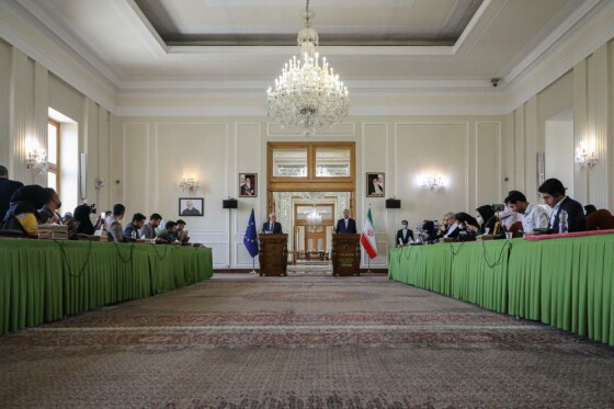 دیدار مسؤول سیاست خارجی اتحادیه اروپا با امیرعبداللهیان