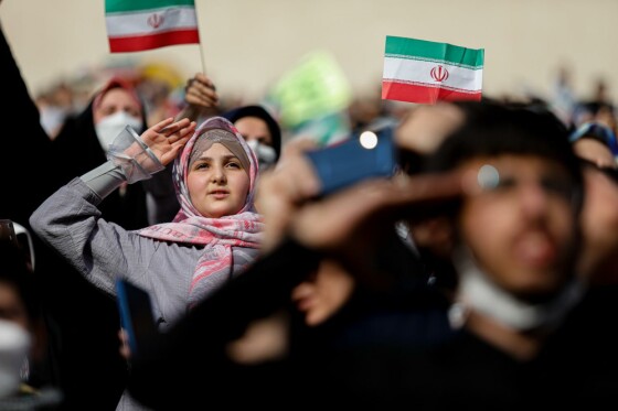 اجتماع بزرگ «سلام فرمانده» در ورزشگاه آزادی