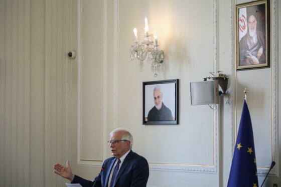 دیدار مسؤول سیاست خارجی اتحادیه اروپا با امیرعبداللهیان