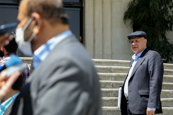 حاشیه جلسه  هیات دولت