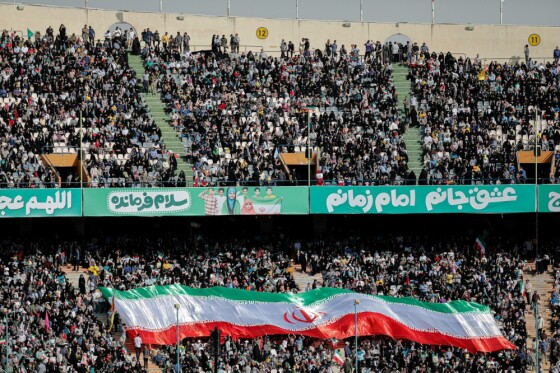 اجتماع بزرگ «سلام فرمانده» در ورزشگاه آزادی