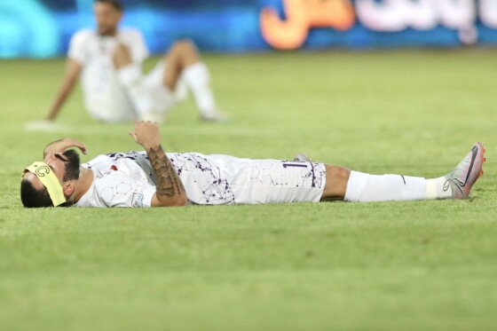 دیدار تیم های فوتبال هوادار و پرسپولیس