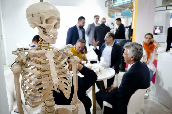 بیست و چهارمین نمایشگاه بین المللی تجهیزات پزشکی