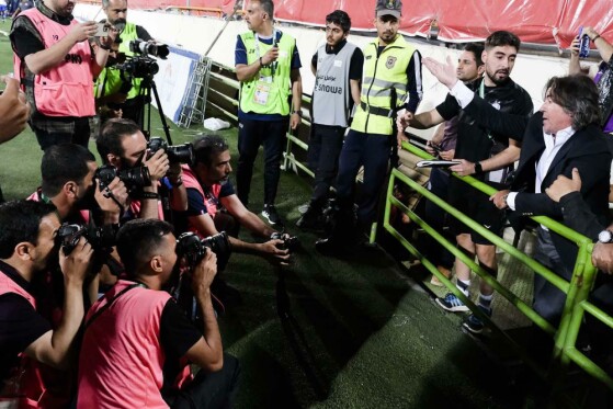 حاشیه های دربی تهران