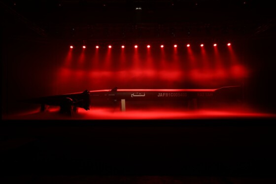 رونمایی از موشک هایپر سونیک «فتاح»