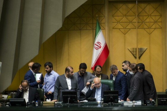 جلسه رای اعتماد به وزیر پیشنهادی صنعت، معدن و تجارت