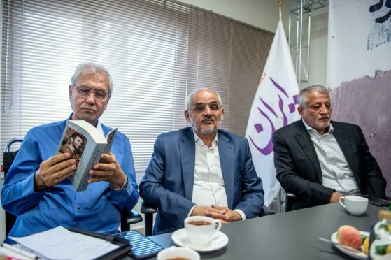 رونمایی از کتاب ”پسر آشیخ محمود” نوشته حسین علایی