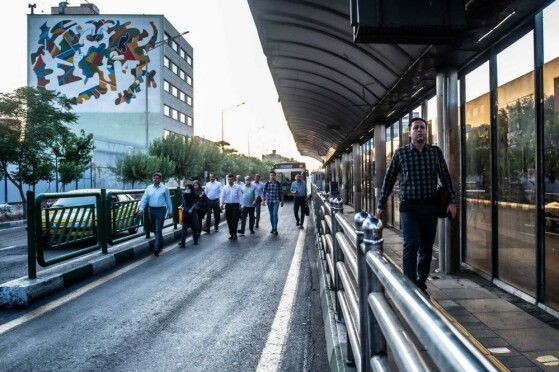 جنب جوش مردم تهران در ساعت ۵ صبح